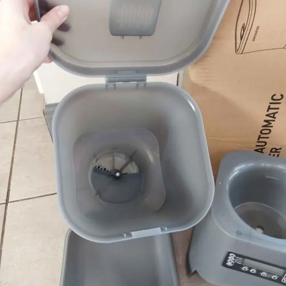 DOGNESS 9L Dog Feeders for Large Dogs, Automatic Dog Feeder with Timer